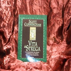 VITA DA STREGA - Scott Cunningham